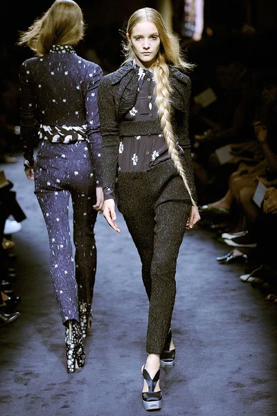Look 5